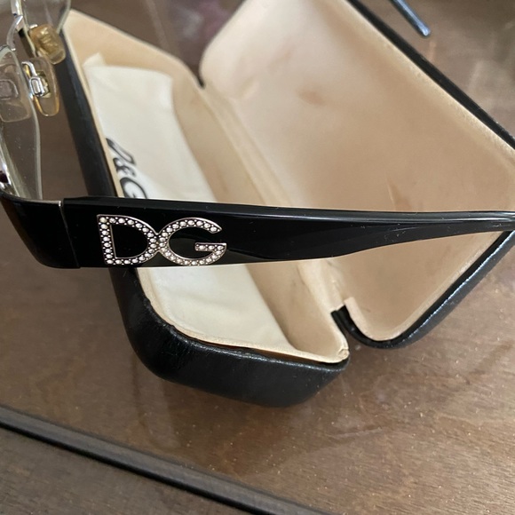 Brand new classes - Picture 2 of 2